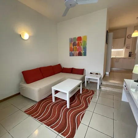 Centrico A 100 Metri Dal Mare. Apartment Viareggio